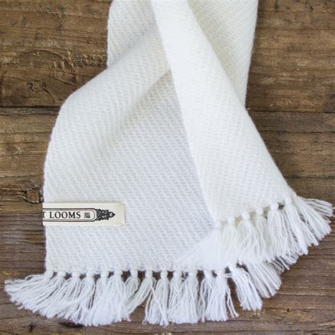 White Cashmere Scarf With Feathers 